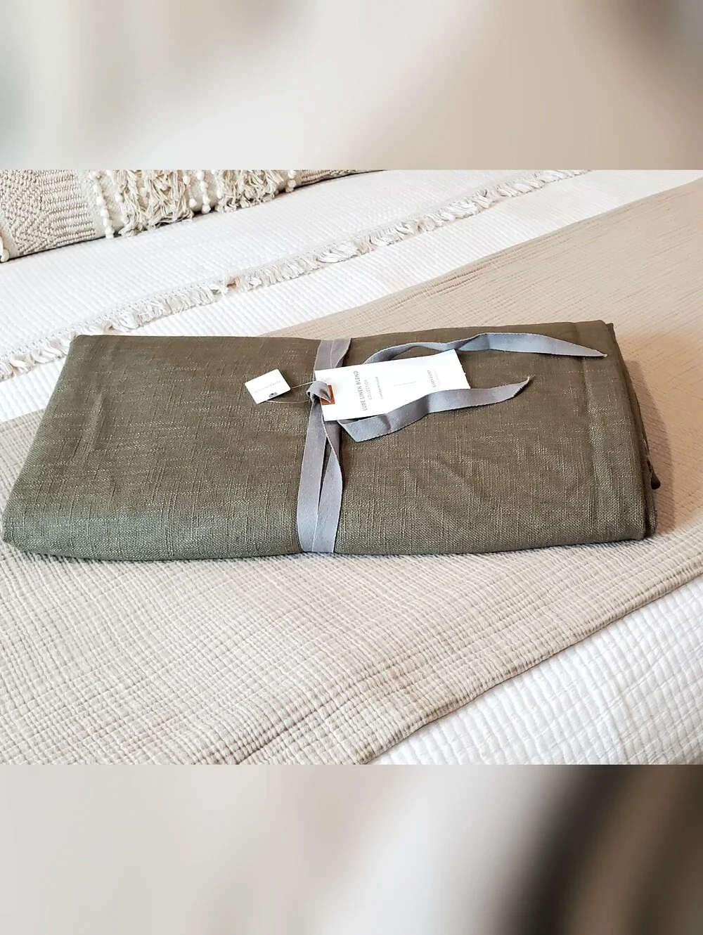 Anthropologie Olive Luxe Linen Blend Queen Duvet Cover, Frey Edges, Queen, NWT